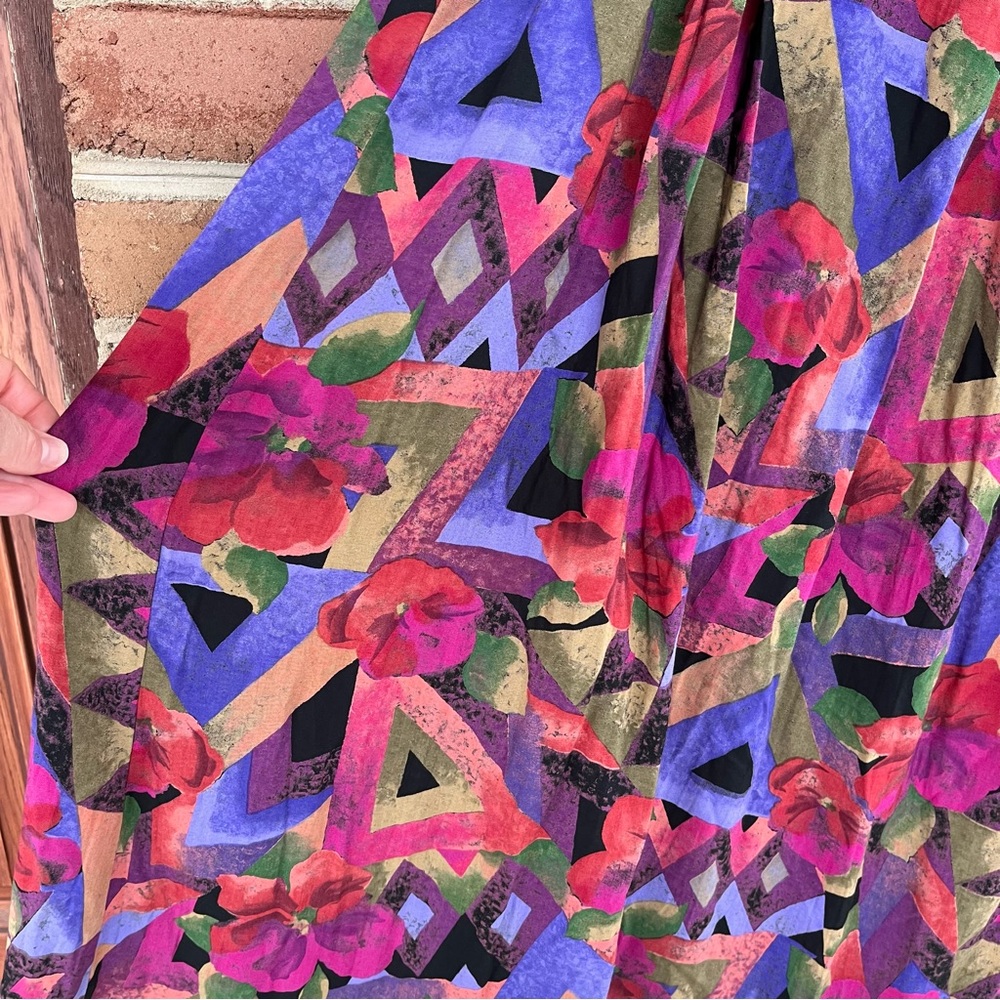 Colorful summer weight maxi skirt vintage. size: small - Picture 5 of 7